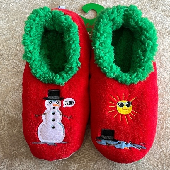 Brand New Ugly Christmas Snoozies Cozy Red Green Slippers Funny Snowman Non-Skid - Picture 12 of 12